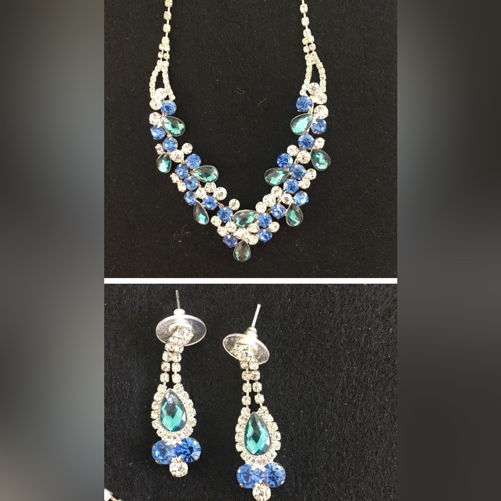 Beautiful Rhinestone, Turquoise, and Light Blue Necklace with Earrings